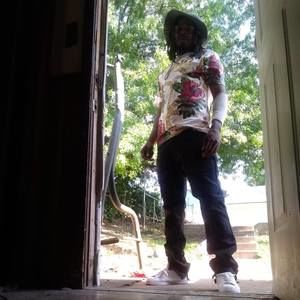 Meet your Posher, Edward